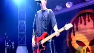 The Offspring  quotDammit I Changed Againquot Live  2001 [upl. by Treiber]