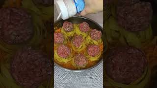 Гнезда из макарон и фарша Быстрый ужин 🍴 на сковороде 🍳 [upl. by Cassondra51]