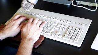 Apple Extended Keyboard II M3501 Sound Demo [upl. by Alvin564]