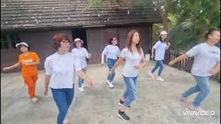 Andamento Lento Line Dance  Choreo Uli Efrida  Demo by Vivian Dance [upl. by Hamaso340]