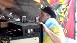 GUSSIE P dubplate style pt1  Dont Study Wrong amp Version  Jr Delgado   reggaebus 5  882015 [upl. by Holtz]