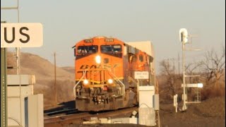 BNSF 7570 Leads a ZTrain through Mesa WA and Finley WA at High Speeds LakesideFallbridge Sub [upl. by Ymereg33]