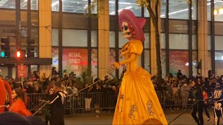 El desfile de dia de muertos en chicago illinois california nevada videos fiesta wisconsin [upl. by Seton670]