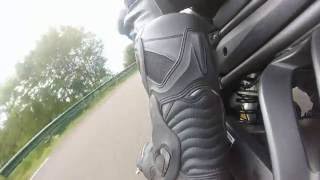 Yamaha FZ8 mont de fourche [upl. by Olathe]