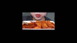 ASMR 마라 유부 먹방 mukbang shorts narang [upl. by Ayifas]