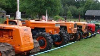 Impressie oude tractoren en landbouwmachines in Schoonoord  Trekkerwebnl [upl. by Lledyl]