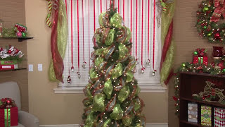 Decorating a Tree Mesh and Ribbon [upl. by Chandra]