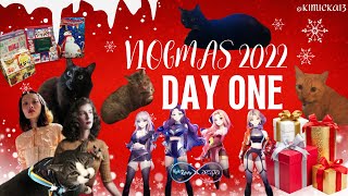 Monkey Stole It  Vlogmas 2022 Day 1 [upl. by Helban]