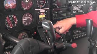 Checklist en el interior de la cabina de un Piper Tomahawk [upl. by Keary]