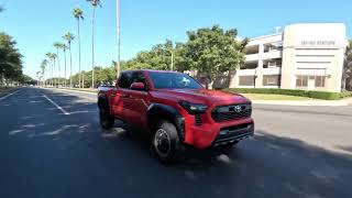 Best 2024 Midsize Pickup Trucks [upl. by Nomrej364]