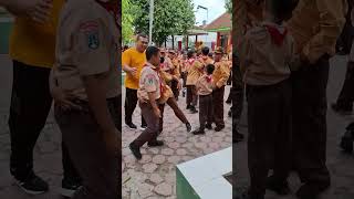 Ice Breaking icebreaking fun pramuka [upl. by Ahsekin]