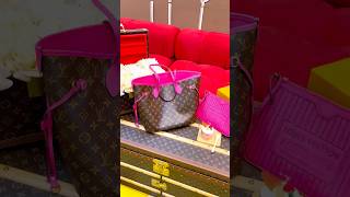 LV Neverfull Inside Out MM Monogram Rose lvlover lvaddict lv lvbag lvneverfull luxury shorts [upl. by Ynnad352]