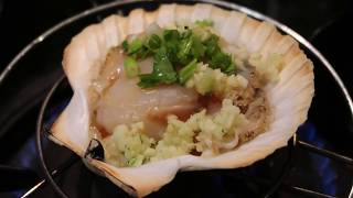 Cooking Giant Scallops in shell 海鮮 Seafood 燒烤 巨型扇貝 Scottish Scallops 蘇格蘭 Scotland [upl. by Haimerej]