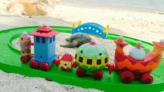 NINKY NONK TOY Train Ride On The Beach [upl. by Gerta]