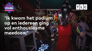 Louisa geeft een zangoptreden en trekt een groot publiek aan Louisa amp Rosanna [upl. by Alaecim]