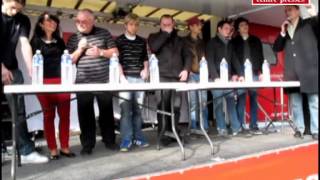 Foire au boudin de Naintré concours du mangeur de boudin [upl. by Sitnerp]