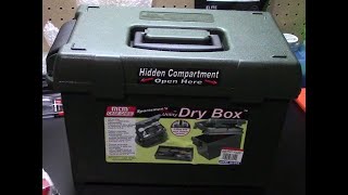 MTM Case Gard Sportsmans Plus Utility Dry Box initial review [upl. by O'Brien]