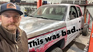 Completely removing all the paint from 1st truck Easiest way amp cheapest [upl. by Nairda923]