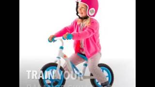 Charlie  lightweight 10quot balance bike with carry handle [upl. by Nekal]