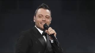 Tiziano Ferro  La differenza tra me e te Live [upl. by Nywloc394]