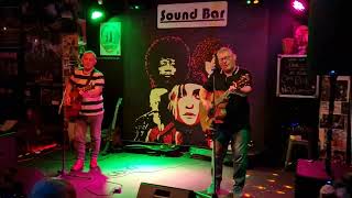 Spark  Skipton Sound Bar Shed Seven Chasing Rainbows cover [upl. by Tracie81]