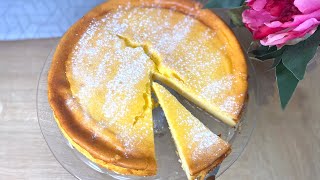 Käsekuchen ohne Boden  Quarktorte Rezept von Großmutter  super cremig [upl. by Skardol]