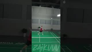 Playing badminton with this height badminton badmintontraining badmintonlovers badmintonlovers [upl. by Cichocki]