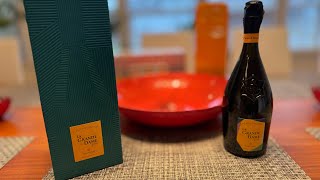 Veuve Clicquot 2015 La Grande Dame Premium Champagne Review [upl. by Herschel]