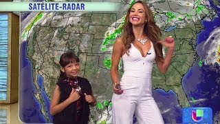 Baila y entérate del tiempo con Ximena y Telesa [upl. by Sirtimed]