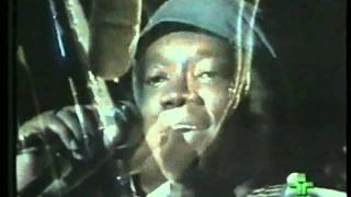 Milton Nascimento Cuitelinho ao vivo 1983 [upl. by Hortense289]