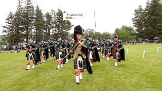 Huntly Pipe Band march on playing quotSteamboatquot during the 2019 Tomintoul Highland Games in Scotland [upl. by Rog776]