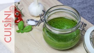 GRÜNES PESTO selber machen  Basilikum Pesto Rezept  einfach amp schnell  CUISINI [upl. by Ralaigh]