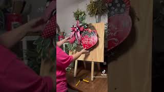 How to add greenery to a wreath diycrafts diyhomedecor wreath craftyideas flowercraft [upl. by Akinajnat]