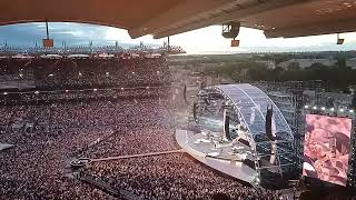 Garth Brooks  Opening Night in Dublin Intro amp All day long [upl. by Ikila722]