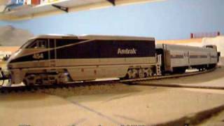 Athearn F59PHI fitted with Loksound [upl. by Komsa]