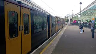 Tyne and wear metro 40174028 At Tynemouth [upl. by Sacram739]