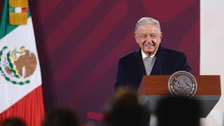 4T hace contratación histórica de médicos especialistas en el país Conferencia presidente AMLO [upl. by Ulick]