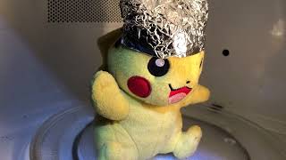 Will a Tinfoil Hat keep you safe from microwave radiation [upl. by Whitson302]