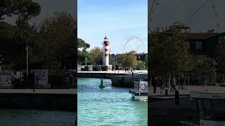 A La Rochelle après la tour de la Chaîne la tour SaintNicolas reste carrée [upl. by Hgielah322]