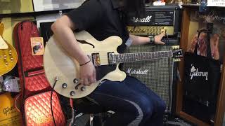 Gibson USA ES335 Satin Natural [upl. by Anahgem617]