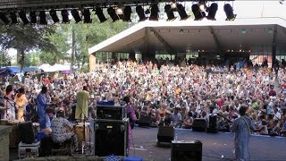 Sékouba Bambino  Kassoumama  LIVE at Afrikafestival Hertme 2015 [upl. by Annaya]