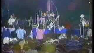 Los Tigres Del Norte  El Bilingue En Vivo 1988avi [upl. by Washburn209]