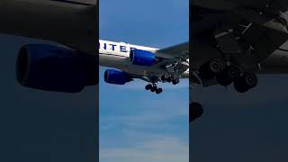 United airlines Boeing 777222 coming from San Francisco to London Heathrow airport [upl. by Valenka298]