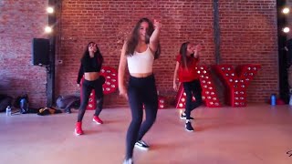 Mackenzie Ziegler  quotWolvesquot  Selena Gomez Marshmello  Rumer Noels choreo [upl. by Roman]