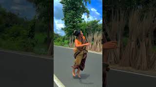 Nadiya Kinare Mor Gaon New Nagpuri Dj song Instagram video2024 girl nagpuristatus girlsdance [upl. by Anatak]