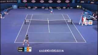 Federer Ball Kid Catch Again  2014 Australian Open [upl. by Rowan]