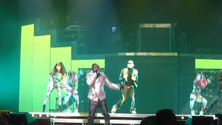 THE BLACK EYED PEAS  Imma Be  Live  Madison Square Garden  NYC  022410 [upl. by Leckie341]