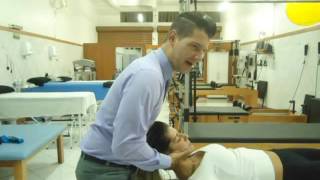 Quiropraxia Cervical Técnica Articulatória em 8 Clínica de Fisioterapia Dr Robson Sitta [upl. by Soutor]