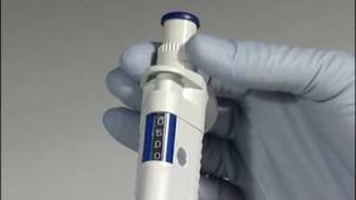 How to use the Forward Pipetting technique with Eppendorf Research® mechanical pipettes [upl. by Doig415]