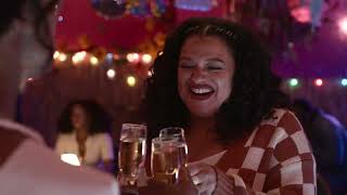 Michelle Buteau Survival of the thickest  Trailer Italiano Netflix [upl. by Tram799]